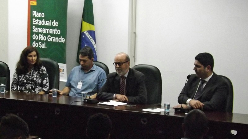 Debate técnico sobre o Plano Estadual de Saneamento