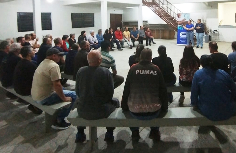 Conforme a gerente de Relações Institucionais da Corsan, Cíntia Kovaski, a participação das lideranças tem um papel importante na aproximação entre a Companhia e a comunidade durante a execução das obras. “Esse contato nos permite conhecer as prioridades dos moradores durante a expansão da rede. Ninguém melhor do que as lideranças comunitárias para apresentar as necessidades da população e do bairro em relação ao esgotamento sanitário”, afirma.
Novos encontros do programa Afluentes serão realizados no município conforme o avanço do cronograma de obras da Corsan.
